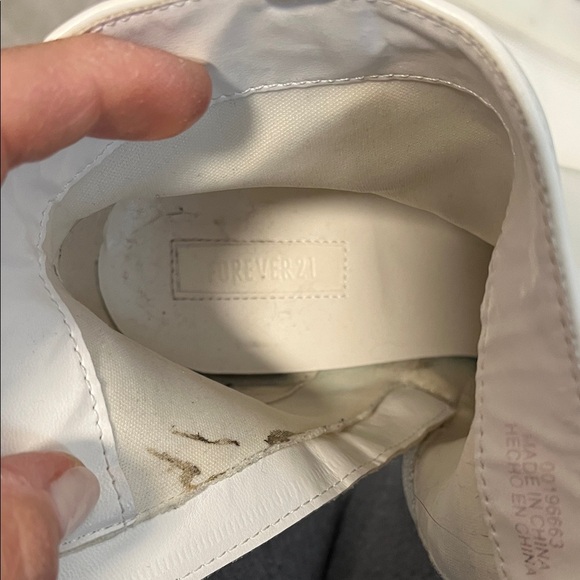Forever 21 White Ankle Booties, Size 8.5 - Picture 11 of 11